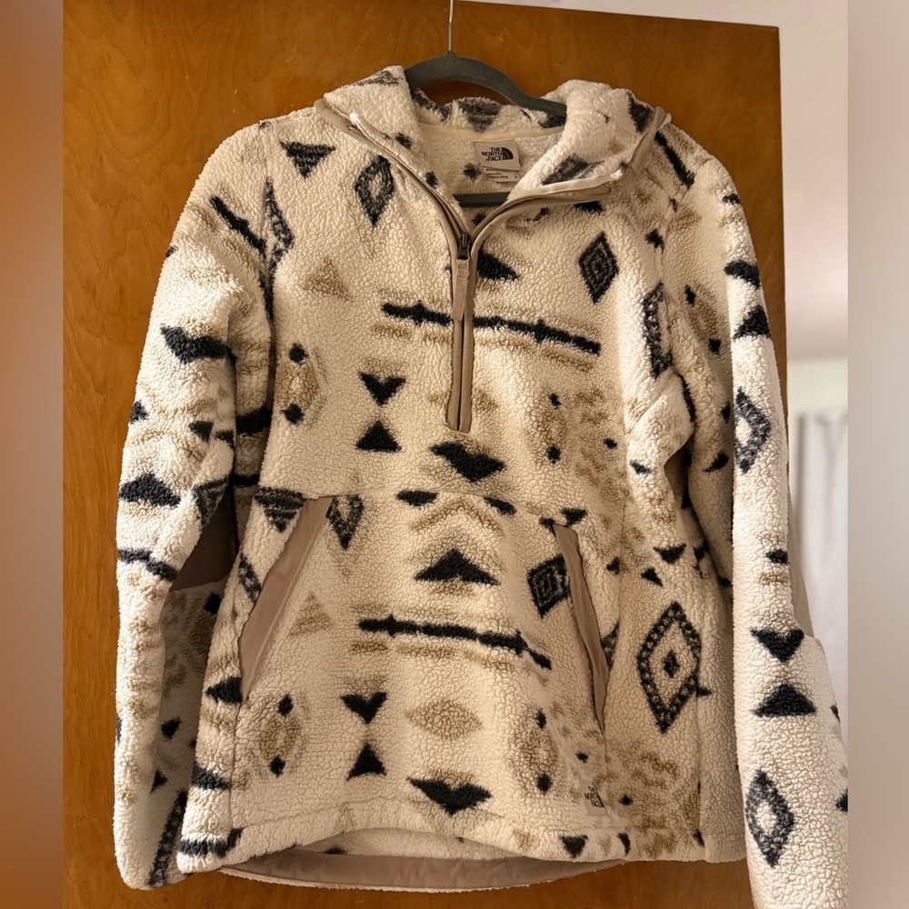 The North Face Cream Sherpa Half-Zip Pullover with Gray Print